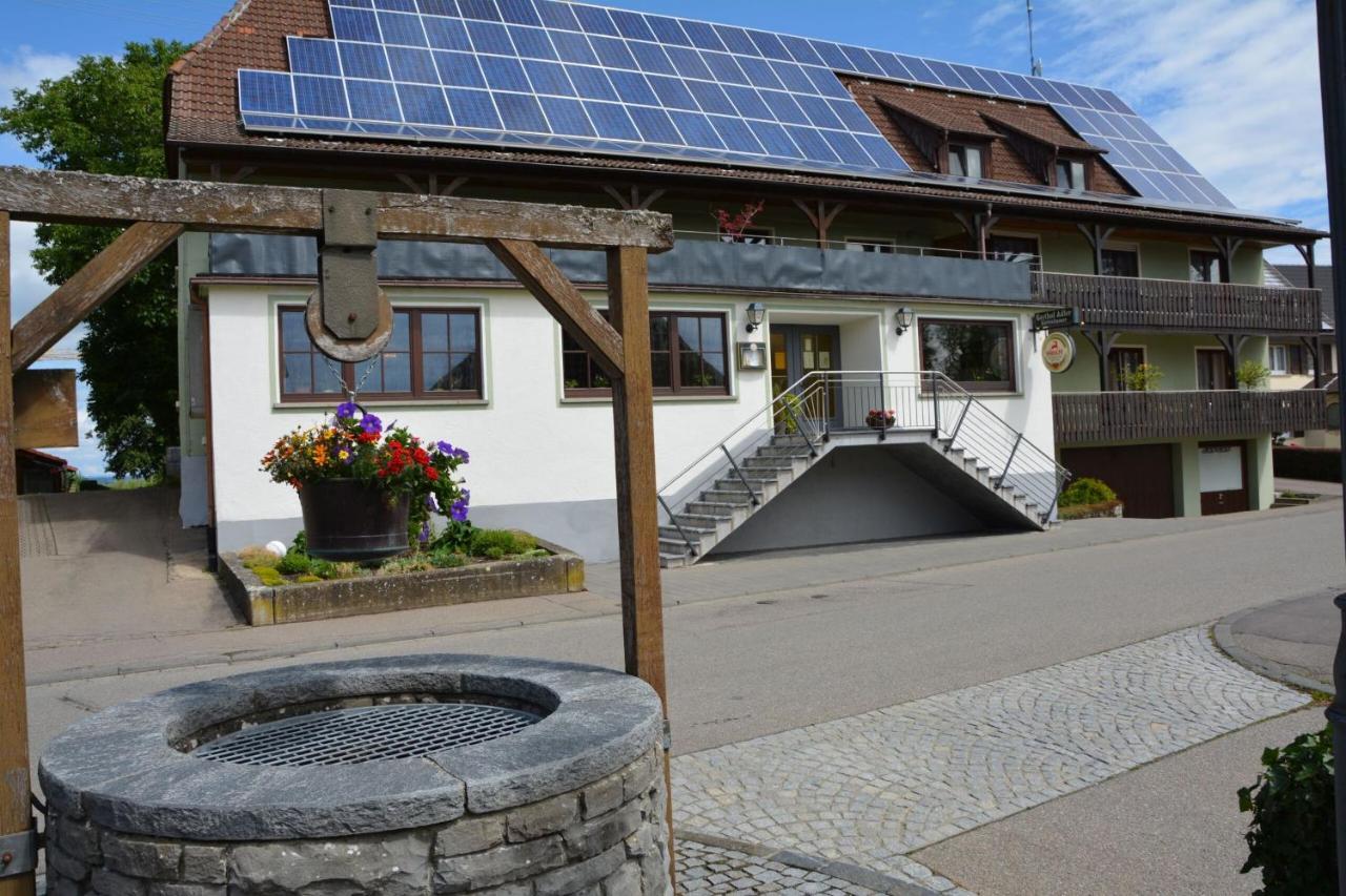 Pension Adler Owingen Buitenkant foto
